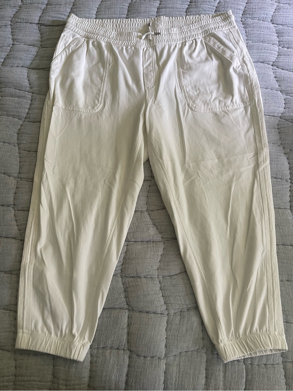 Athleta White Elastic-Waist Jogger Pants